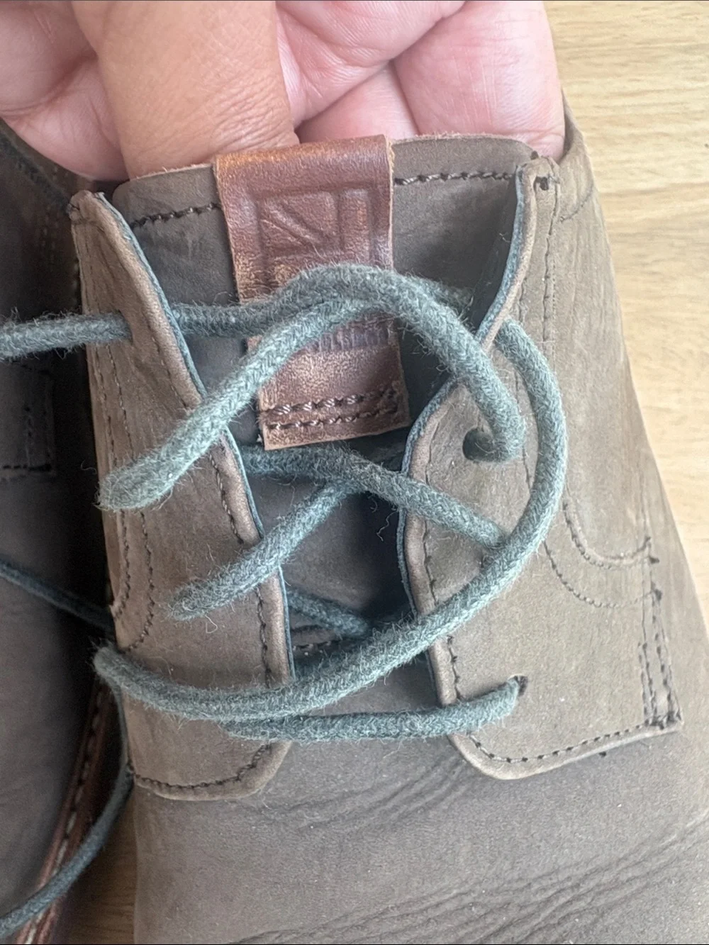 Ben Sherman Men's Taupe Lace-Up Derby Shoes with Grey Laces